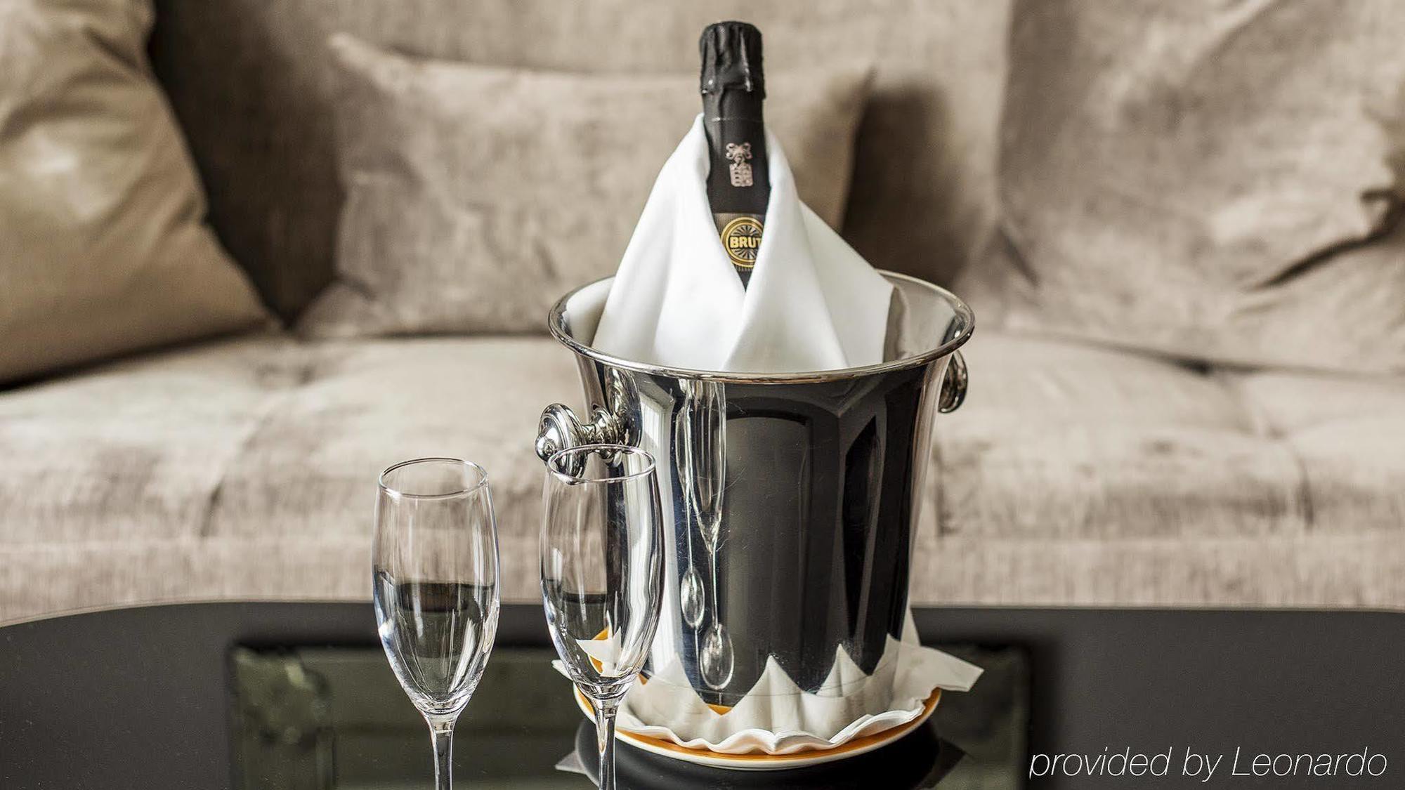 St. Petersbourg Hotel - Small Luxury Hotels Of The World Tallin Zewnętrze zdjęcie