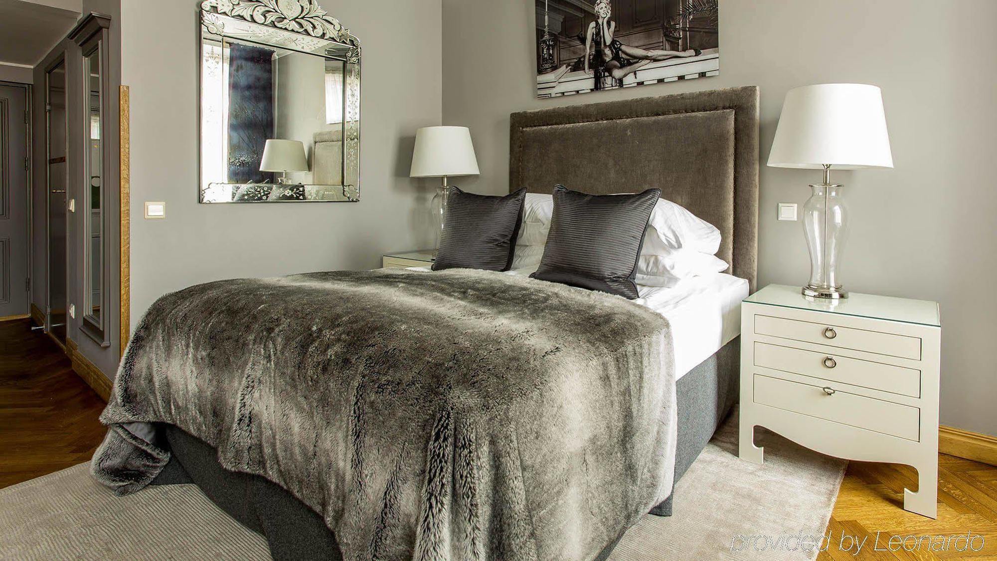 St. Petersbourg Hotel - Small Luxury Hotels Of The World Tallin Zewnętrze zdjęcie