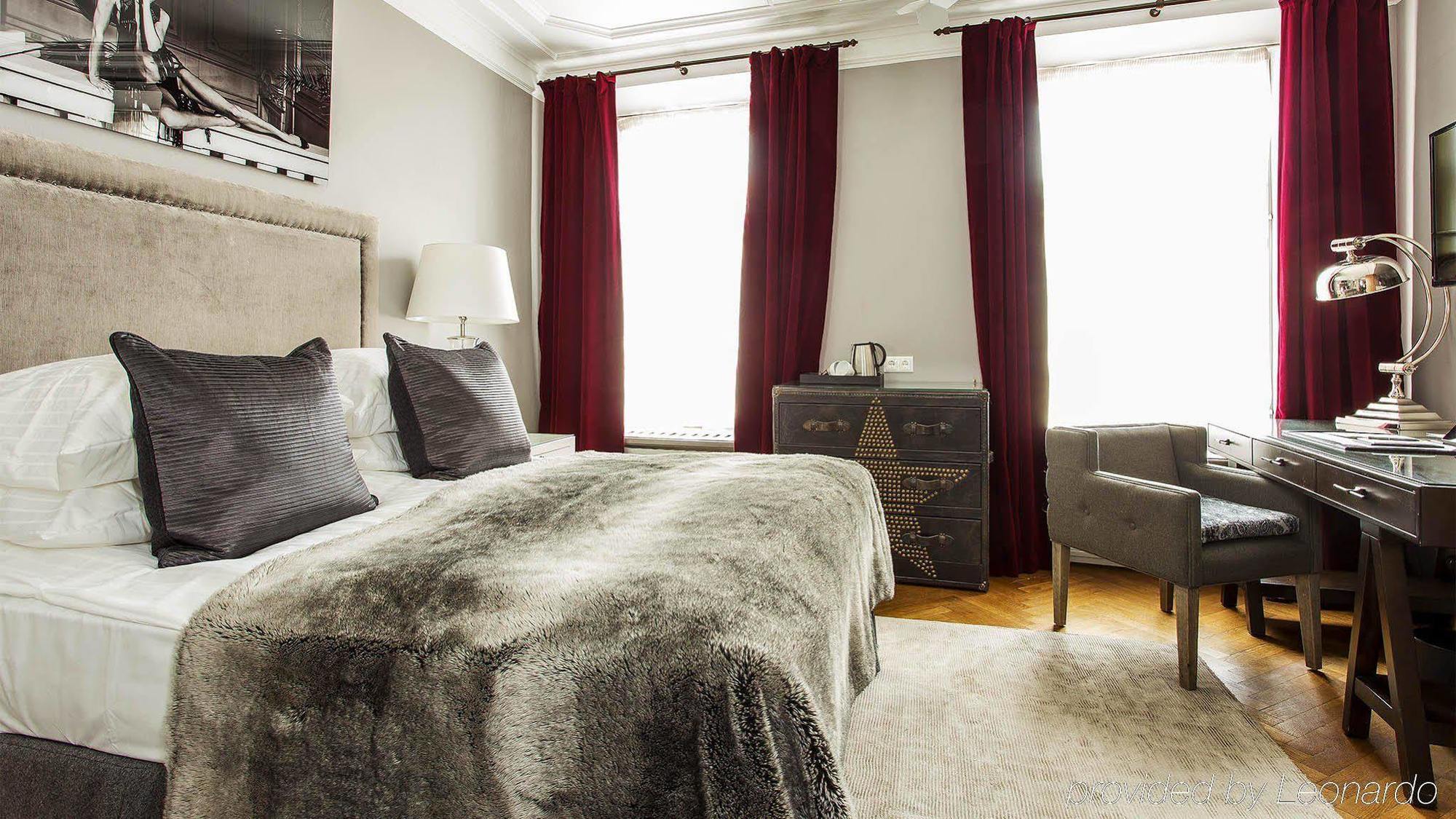St. Petersbourg Hotel - Small Luxury Hotels Of The World Tallin Zewnętrze zdjęcie