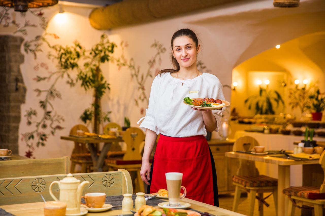 St. Petersbourg Hotel - Small Luxury Hotels Of The World Tallin Zewnętrze zdjęcie