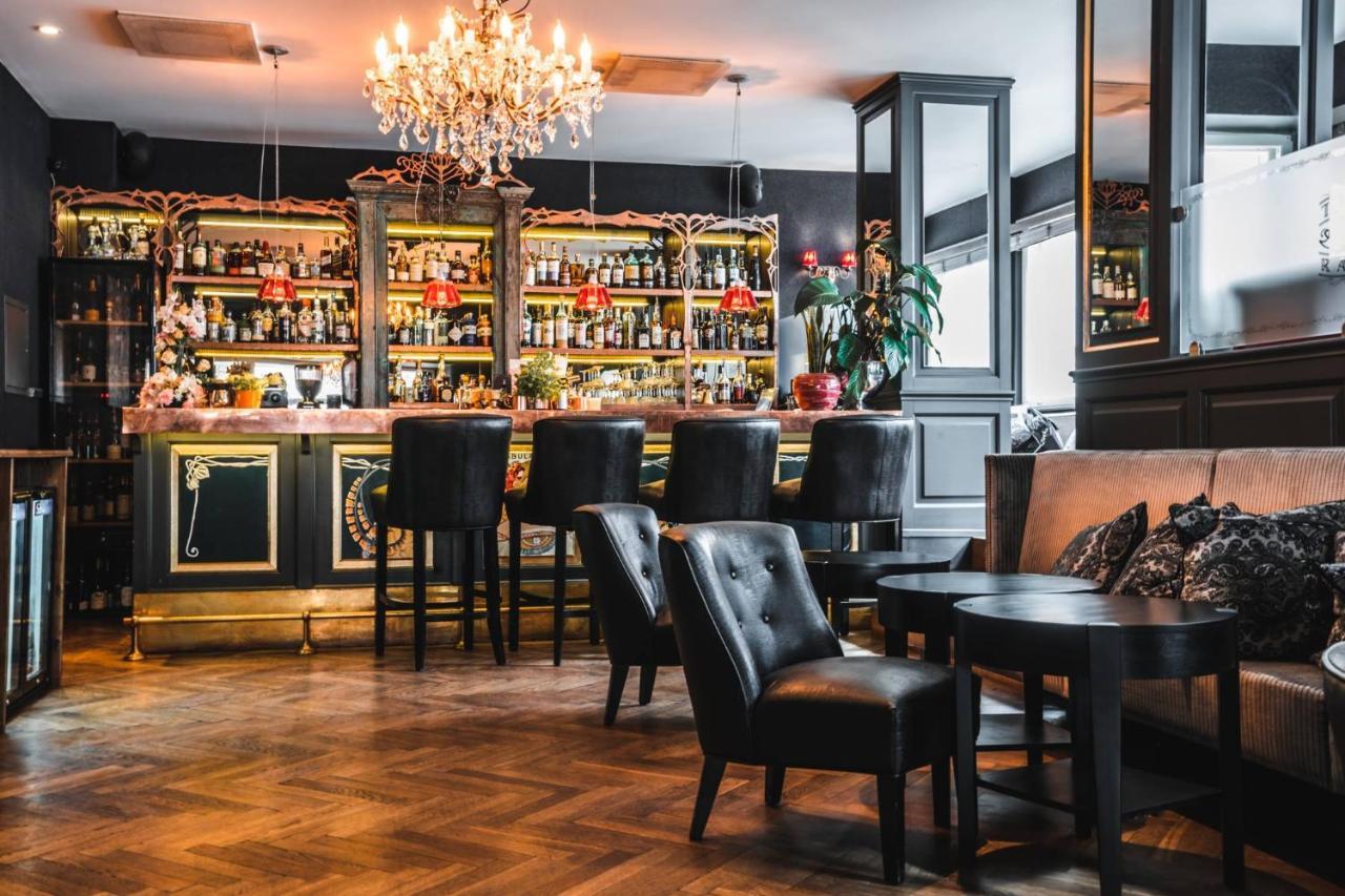 St. Petersbourg Hotel - Small Luxury Hotels Of The World Tallin Zewnętrze zdjęcie