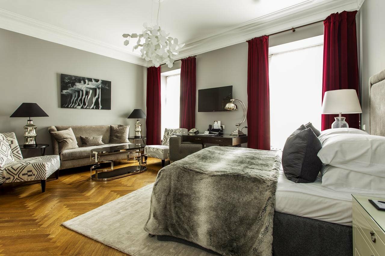St. Petersbourg Hotel - Small Luxury Hotels Of The World Tallin Zewnętrze zdjęcie